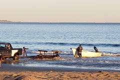 Fishing-boat-launch-at-La-Jolla-Beach